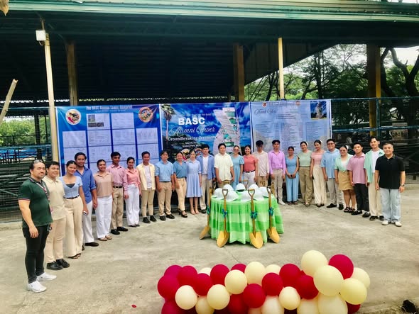 BASC ALUNIG CHORAL LED THE CHOIR IN THEIR PERFORMANCE FOR THE 3RD BSAU CHARTER ANNIVERSARY AND HOLY MASS